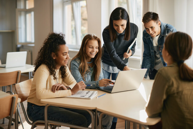 Students collaborating in Canadian classroom