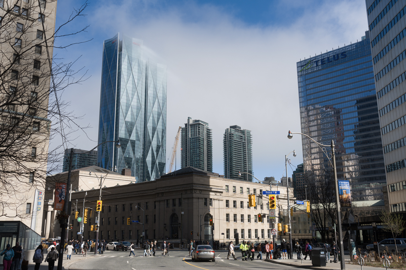 New immigrants bank offers in Canada